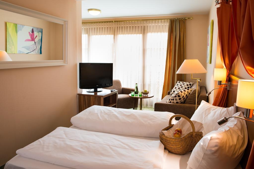 Simon - Das Vitalhotel Bad Tatzmannsdorf Kamer foto